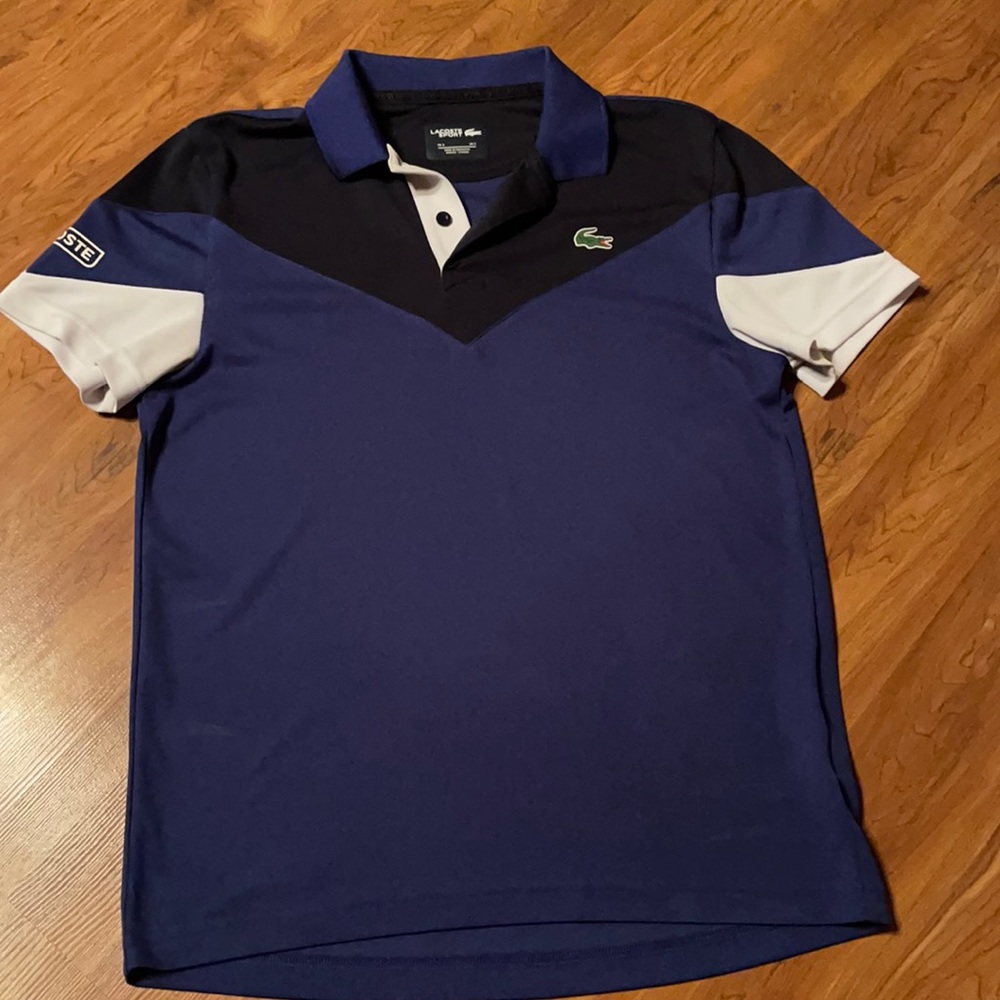 Men’s Lacoste polo size small